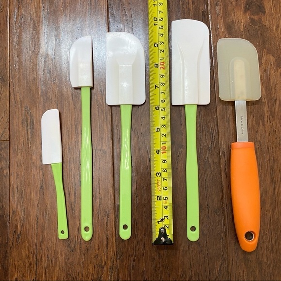 EUC Spatula Scraper Lime Green Orange - Picture 4 of 4